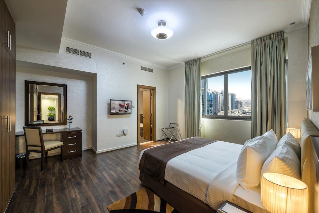Aparthotel Premiere Marina 4*